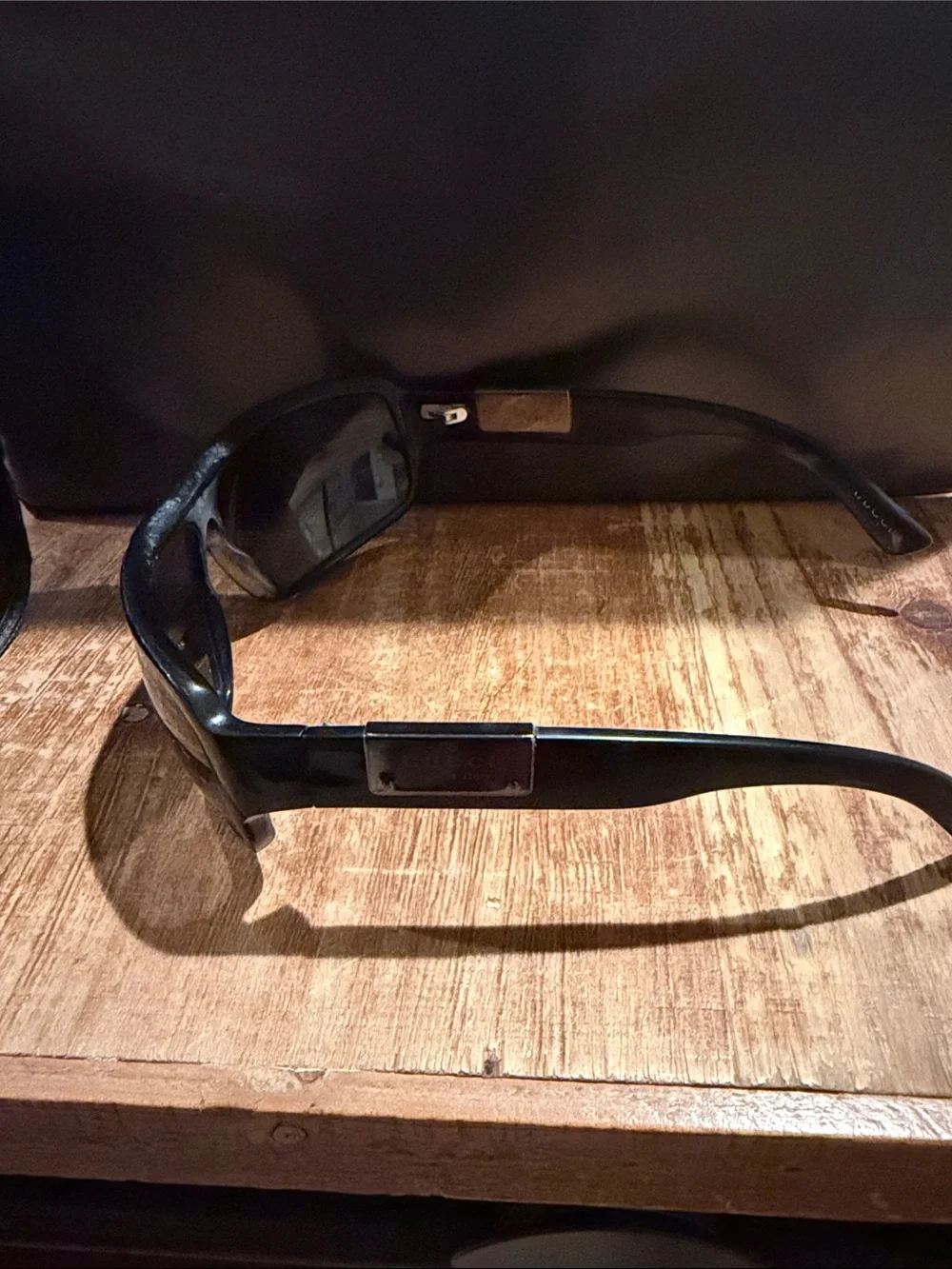 Gucci Black Men’s Sunglasses with Branded Black Case
